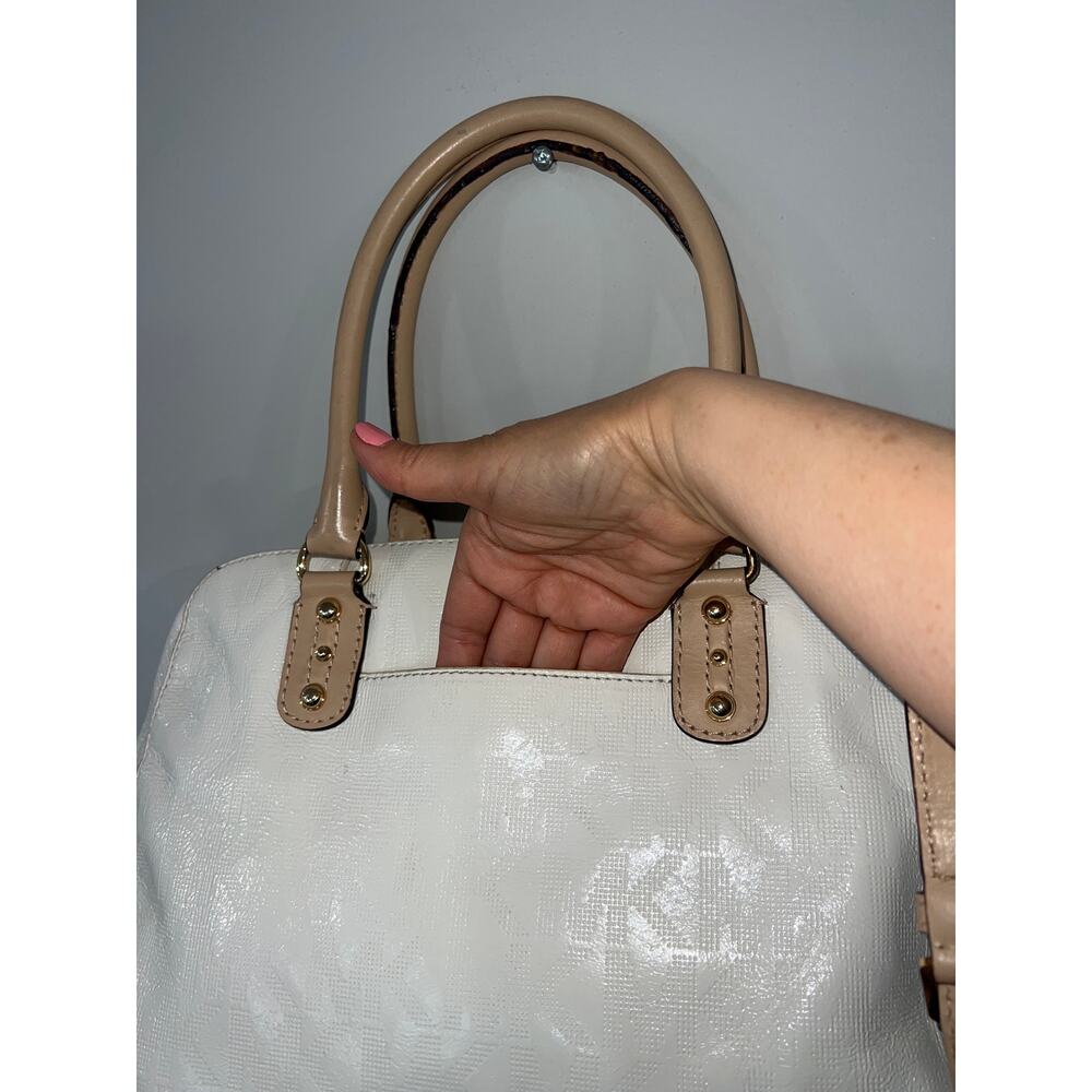 Michael Kors Monogram Cream Satchel Leather Trim Elegant Handbag - Picture 11 of 12